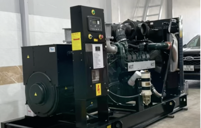 Xuất xưởng máy phát điện HYUNDAI (OEM) 650kVA